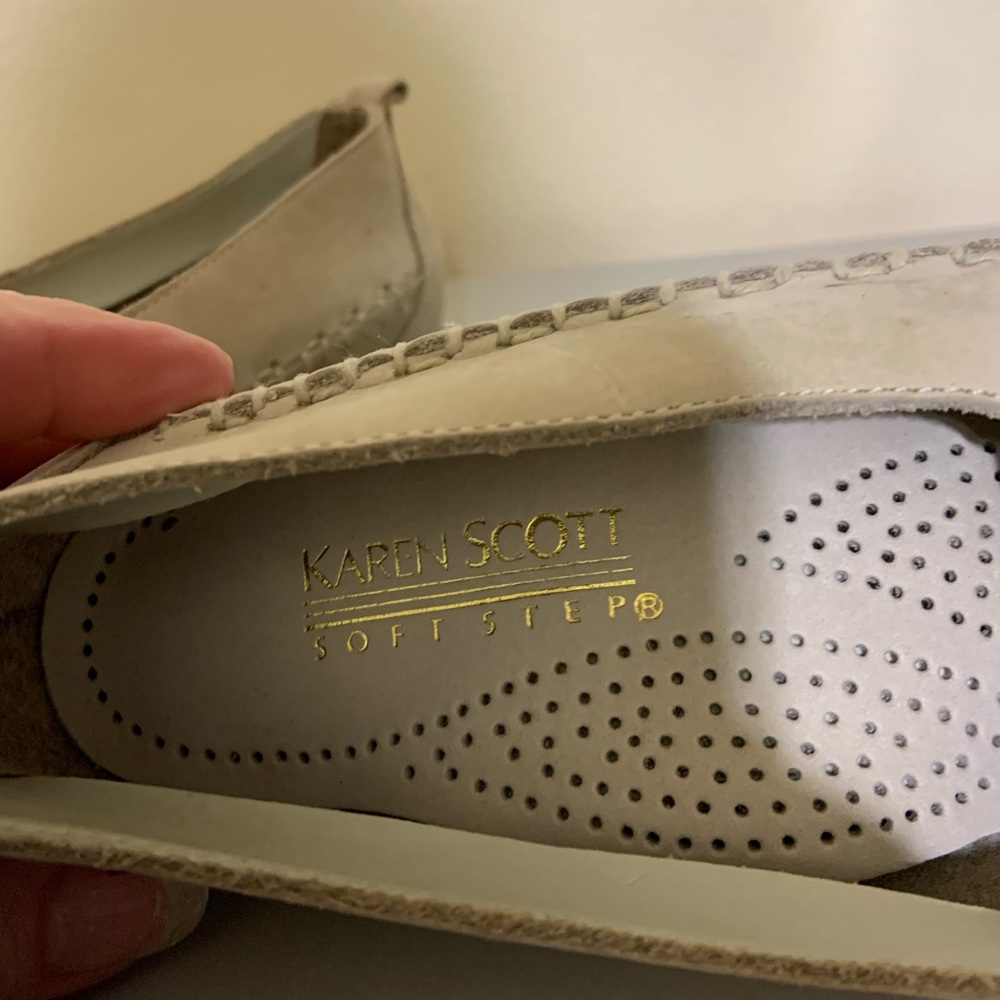 Karen Scott softsteps cream leather size  6 1/2 - Picture 4 of 4